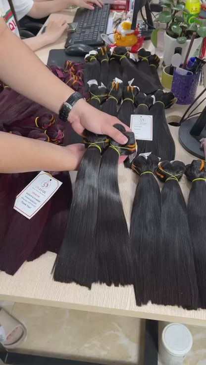 Black Hair: Natural Straight Bundle